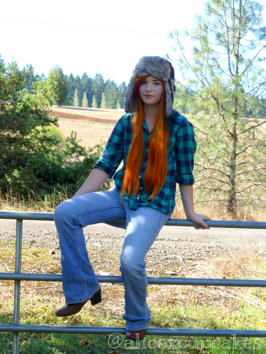 Wendy Corduroy Nails - GirlChickBetty