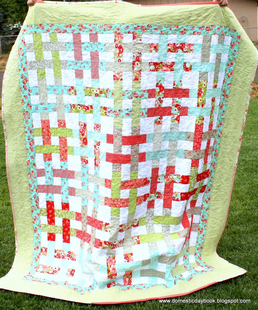 My Domestic Daybook The Basket Case Quilt At Last