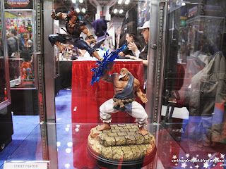 Akuma and Gouken akuma,gouken,demon,martial arts master,figurine,collectibles,sculpture,art,mala beads,mala,devil,gouki,villain,the supreme master of the fist,street fighter,悪魔,アクマ,udon,udon comic,street fighter two,cap com co. ltd,kenzo tsujimoto,haruhiro tsujimoto,hiroshi tobisawa, shin akuma, shin gouki,comic con 2013, october 11th 2013, saturday, sunday, comic con sunday, comic con saturday,new york,nyc,manhattan,jacob javits center,newyork,