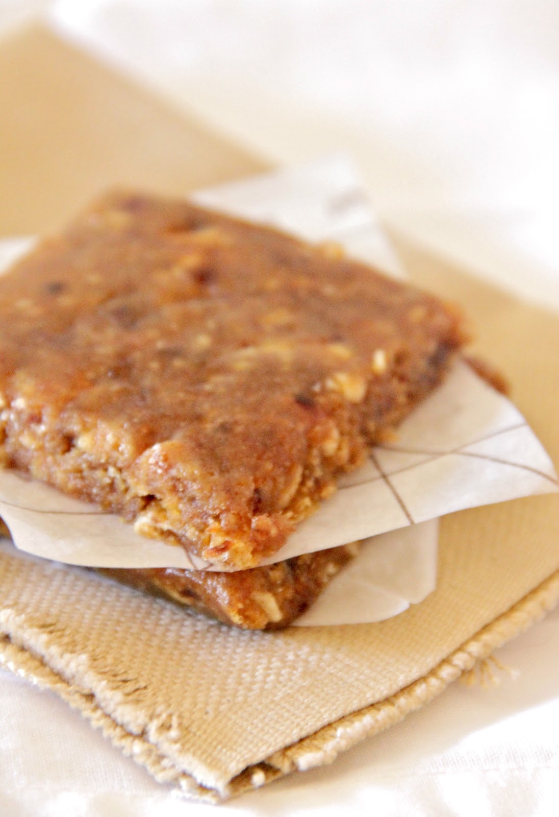 My Happy Place peanut butter banana energy bars