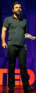 Felipe Milanez at TEDx. Felipe Milanez at TEDx.
