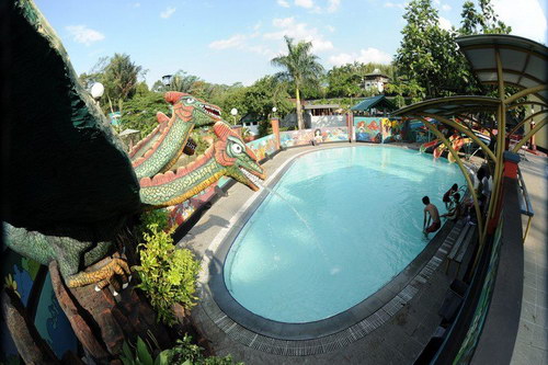 Wisata Tirta Nusatara, Pemancingan dan Wahana Air ...