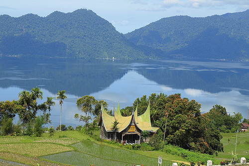 Tasik Maninjau