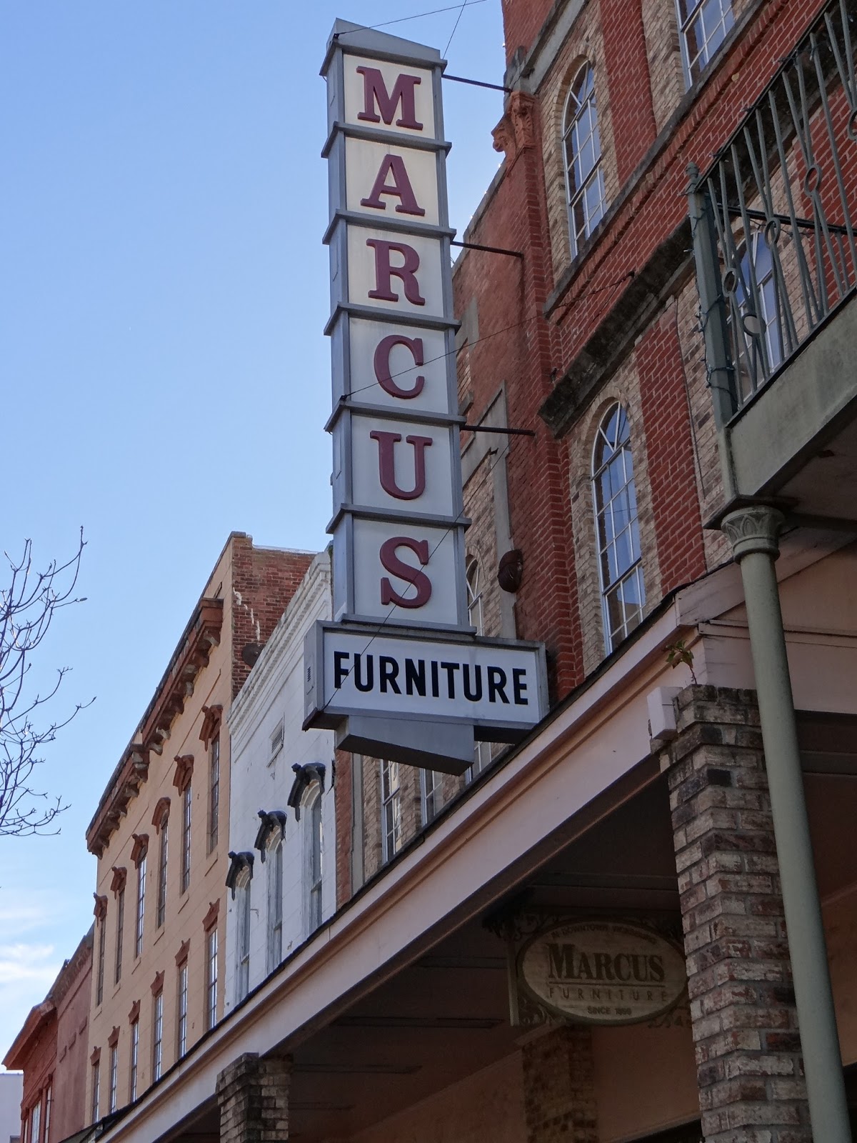Walkabout With Wheels Blog Marcus Furniture in Downtown Vicksburg