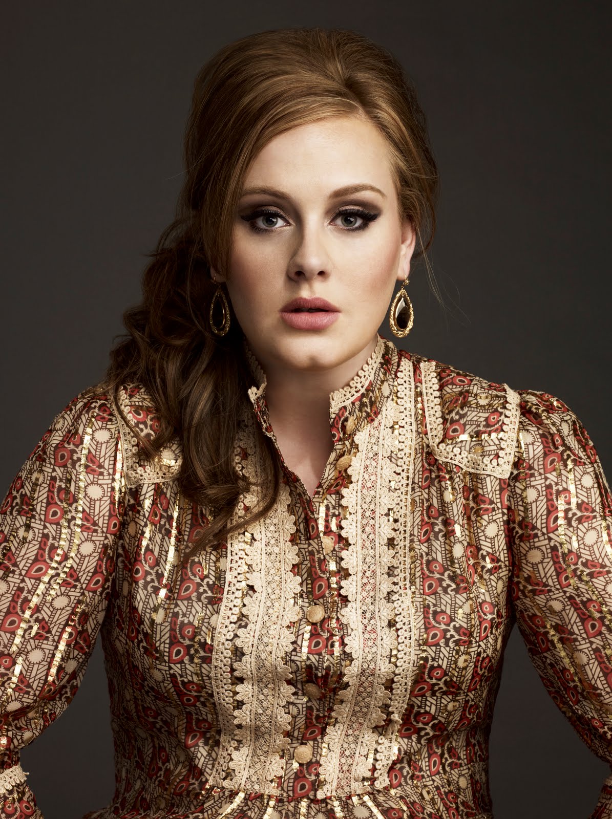 مغنية مشهورة لم يتحدث عنها احد وهي تعجبني جدا جدا ADELE+MAGRA