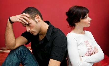 What Do Your Relationship Fights Say About You? What Do Your Relationship Fights Say About You - sad couple man woman fighting