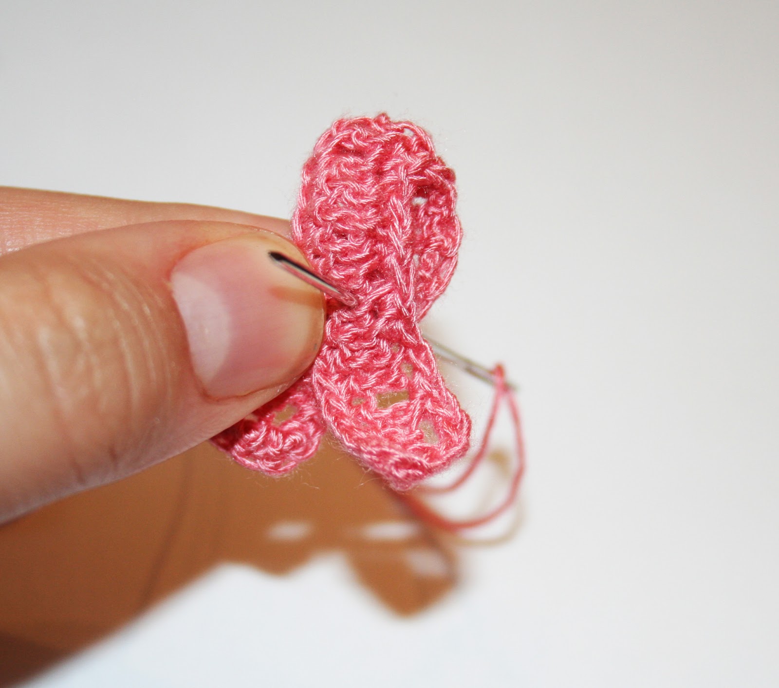 Tampa Bay Crochet: Free Crochet Pattern: Awareness Ribbon Earrings