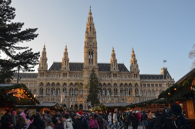 Vídeňské vánoční trhy