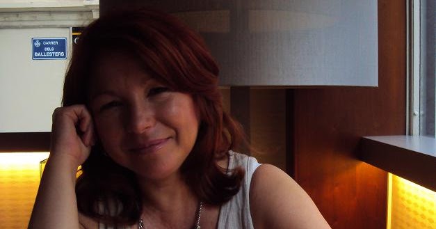 MALETA DE LIBROS DOLORES GARCÍA «Una novela tiene que tener al lector