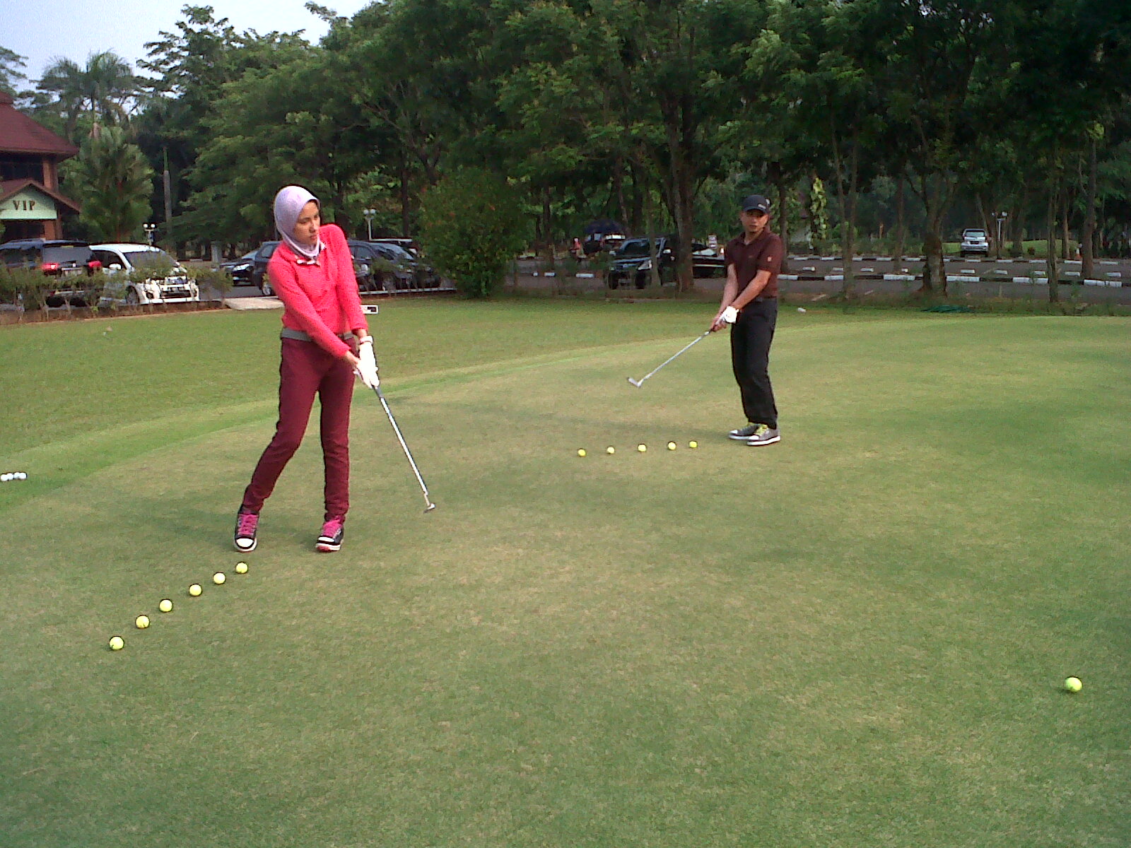 GOLF UNTUK WANITA