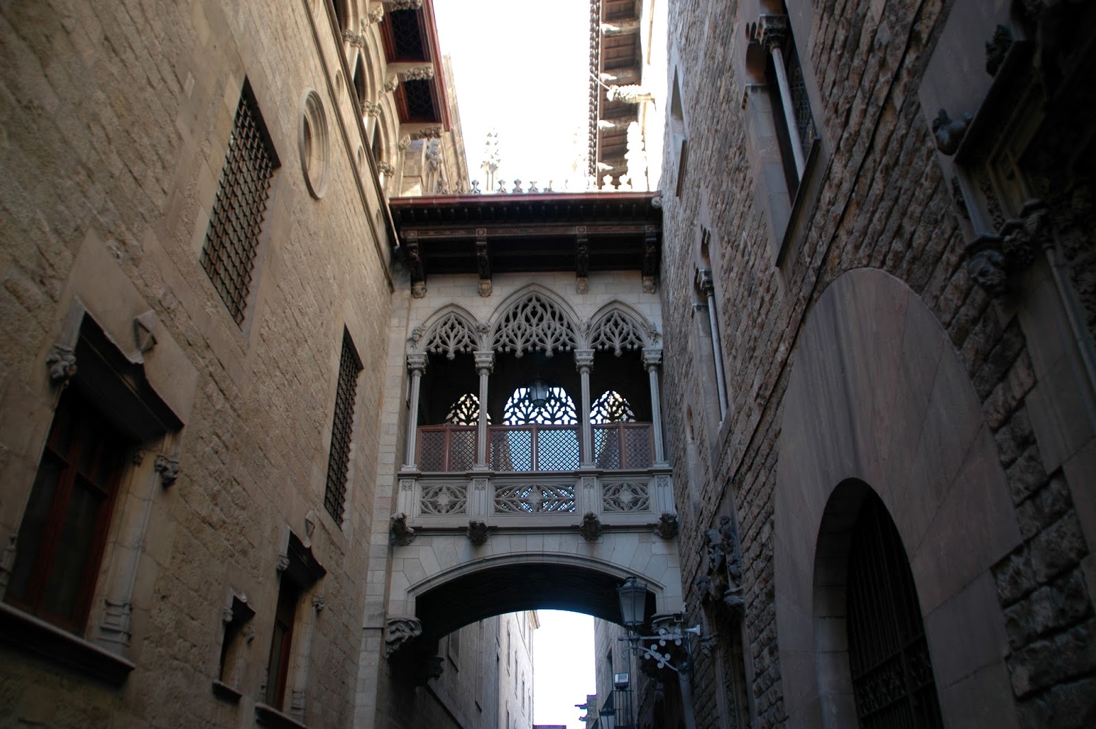 Resultat d'imatges de pont carrer del bisbe