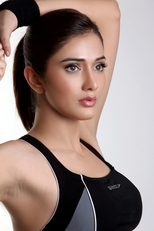 Navina Bhatia Models Gallery sexy stills