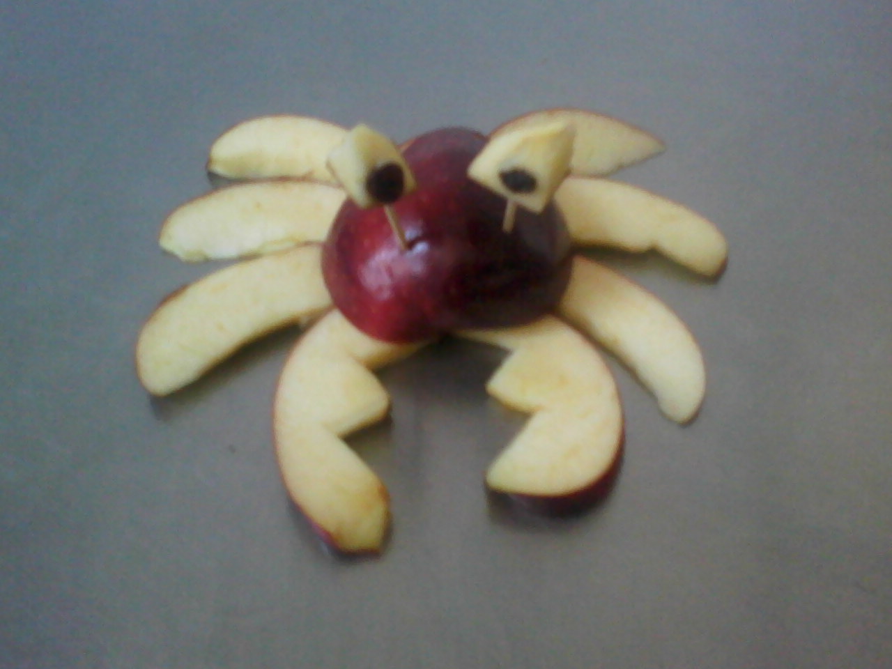 Nunca más aburrido Cangrejo con manzana