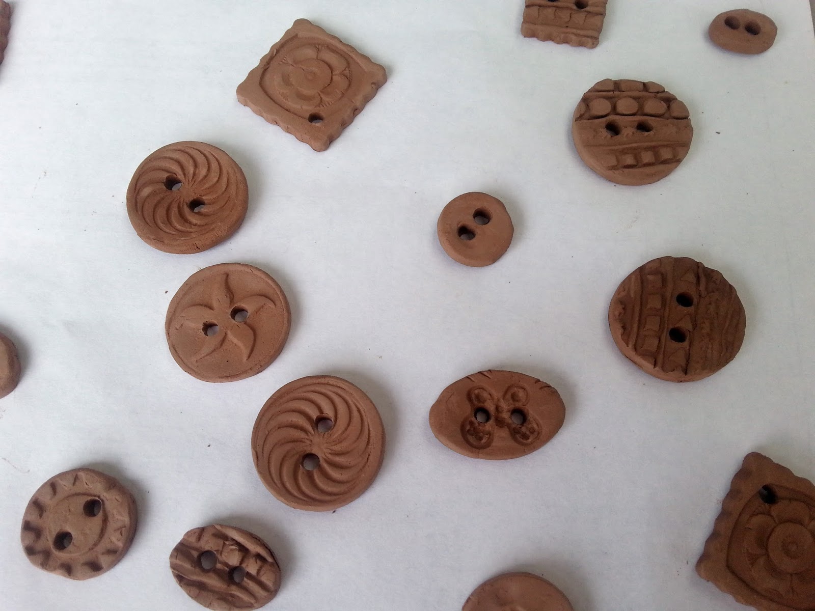 22 Applegate Lane Making Ceramic Buttons