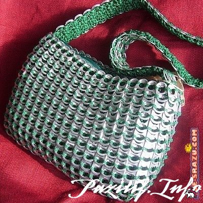 Арт объект из мусора 3