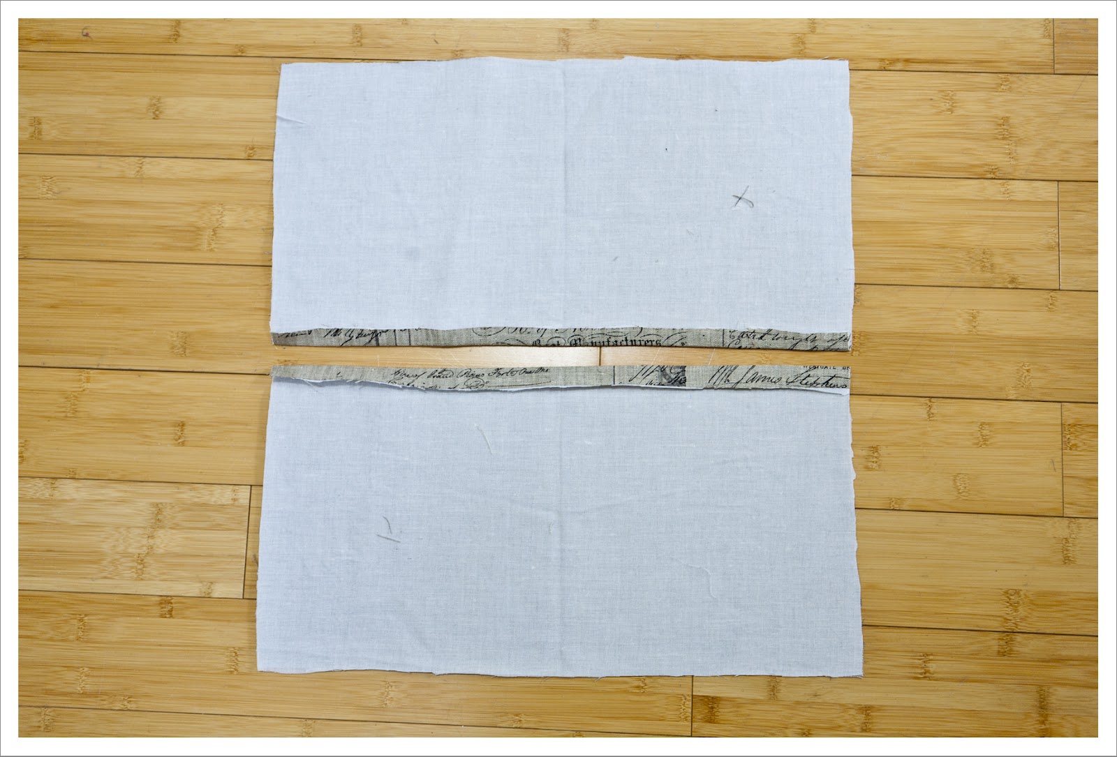 needles and lemons Oxford border wtih hidden zip a tutorial