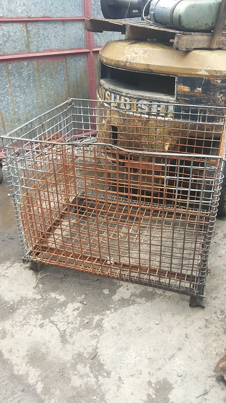 Products Foldable Metal Crate