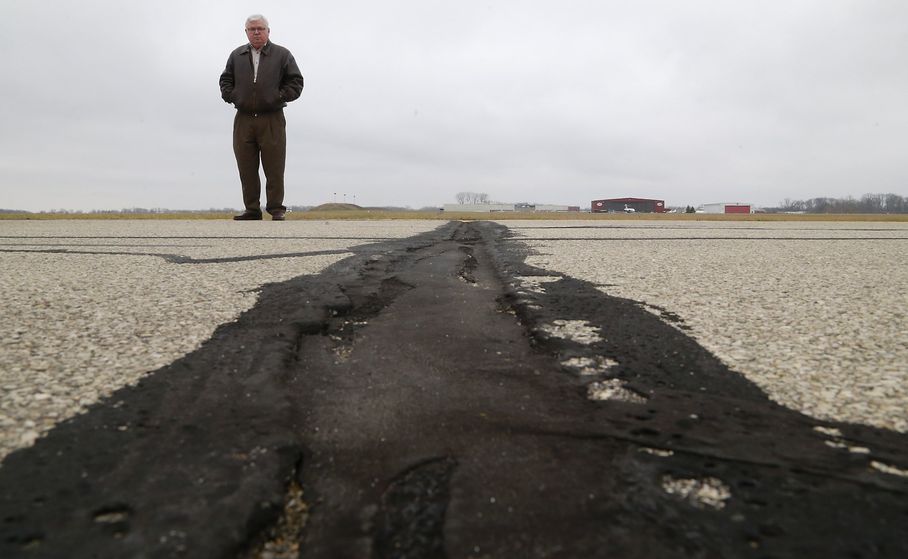 Kathryn's Report SpringfieldBeckley Municipal Airport (KSGH) receives