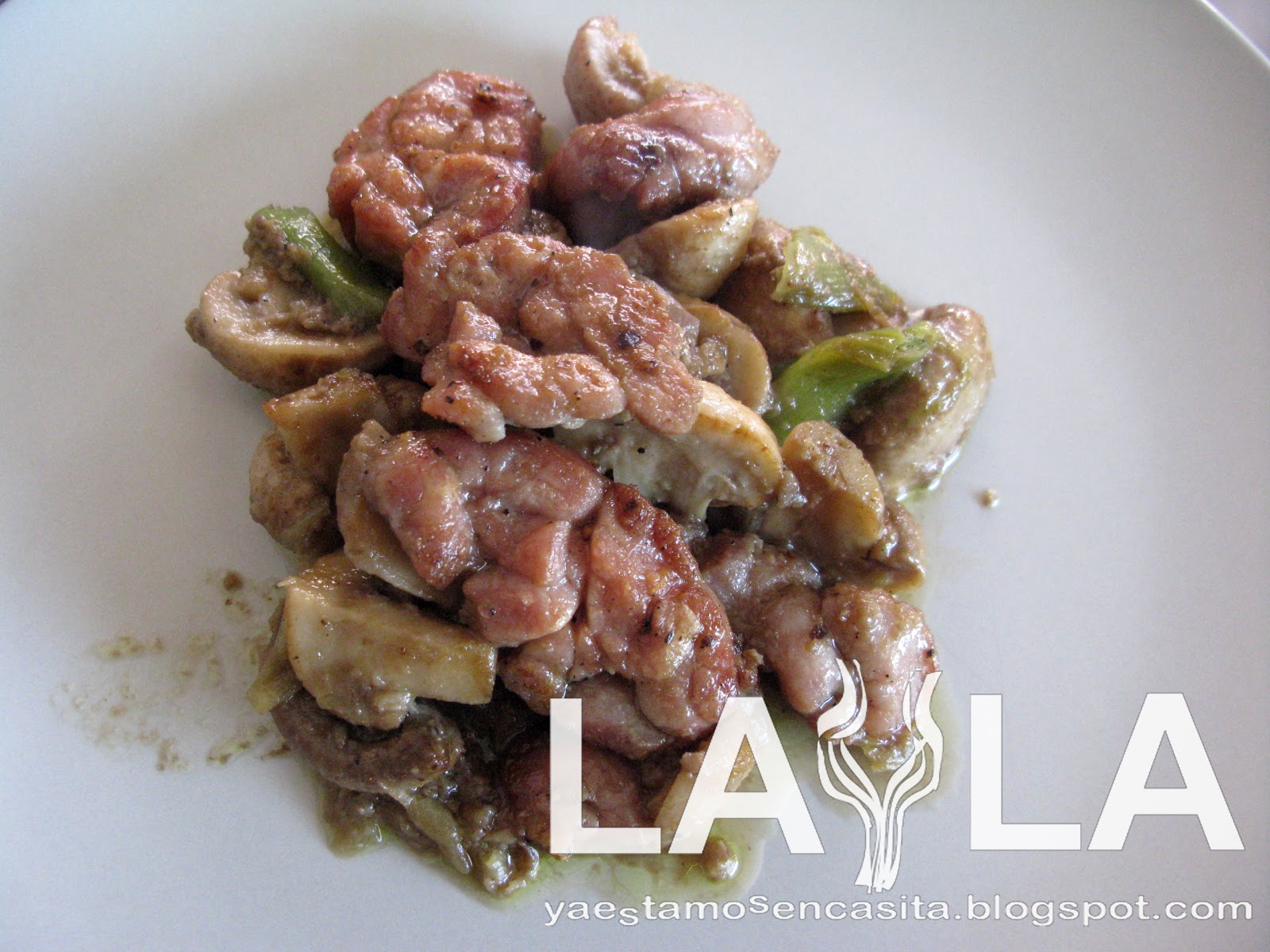 Mollejas de ternera en cocotte con champiñones Ya Estamos En Casita