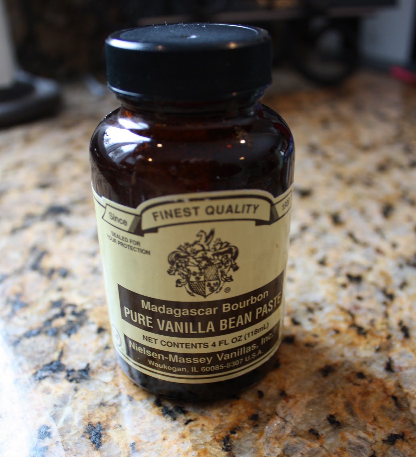 Oatmeal Banana Applesauce Cake