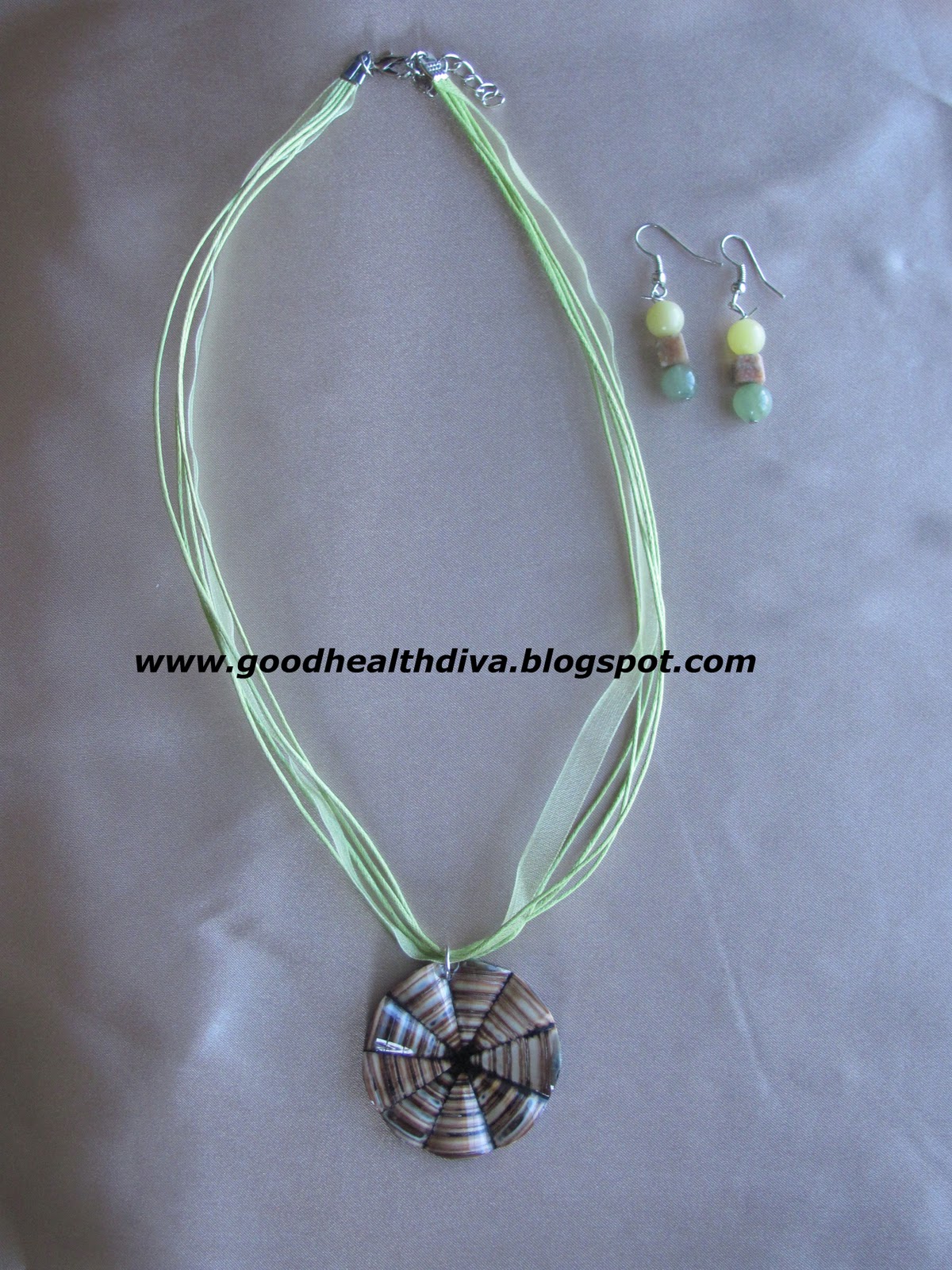 Natural Fit LifeHealthy Can Be Done! Natural hair accessories & necklaces by N'na