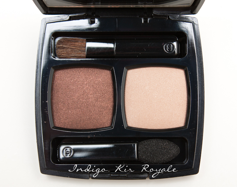 Indigo Kir Royale: Chanel Ombres Contraste Duo Eye Shadow in  'Sable-Émouvant' (#37)