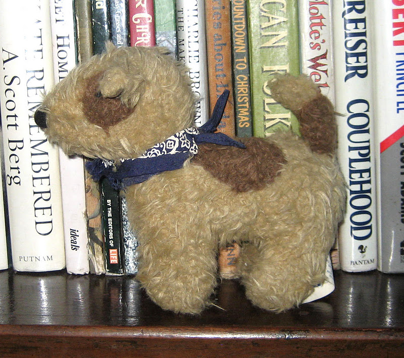 Percy's World of Toys 3025. Old Navy Dog