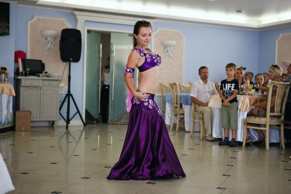 Восточные танцы Самиры Праздничное агентство «FIESTA» в Волгограде и Волжском: Восточные танцы на праздник в Волгограде и Волжском