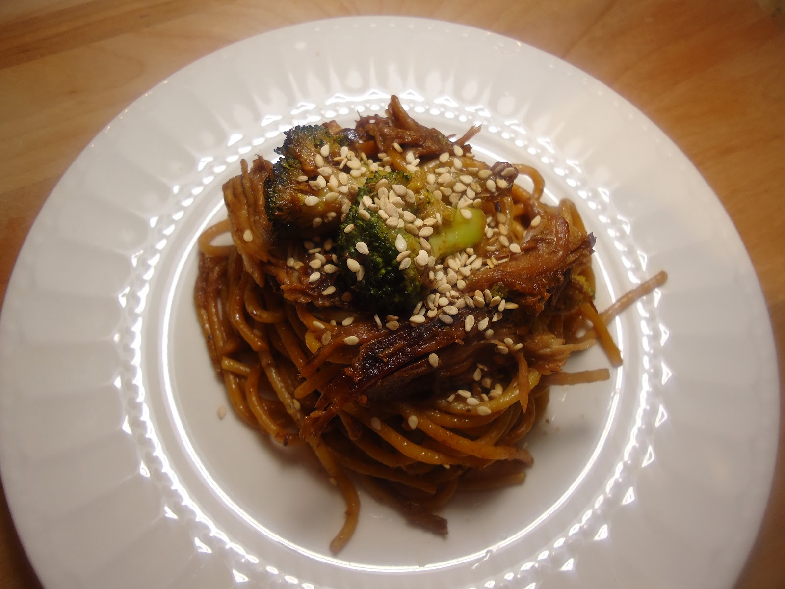 A Hungry Teacher.................... Slow Cooker Asian Pork with Nood