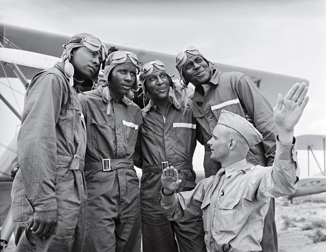 Черно-белая фотография: Вторая мировая война на страницах журнала LIFE