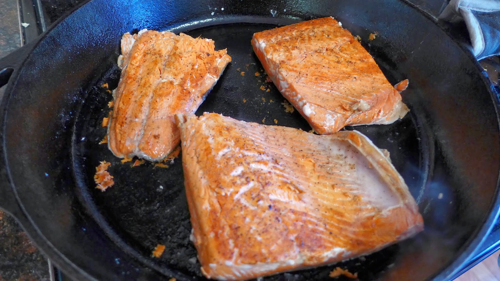 Feeding Our Lives, LLC Cooking Lesson How to Pan Sear Salmon