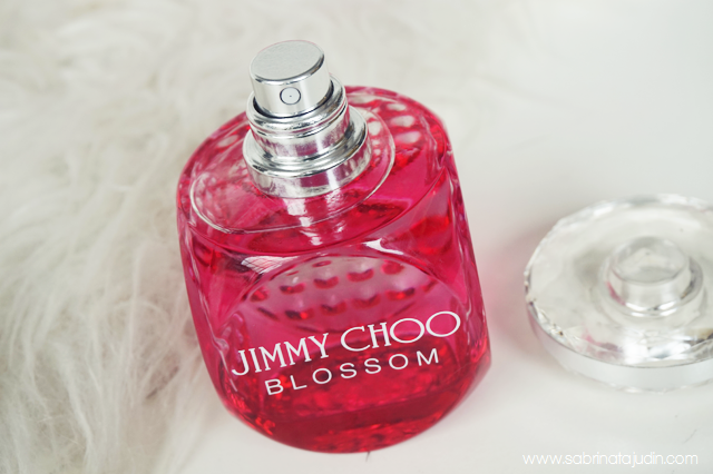 jimmy choo blossom smells like