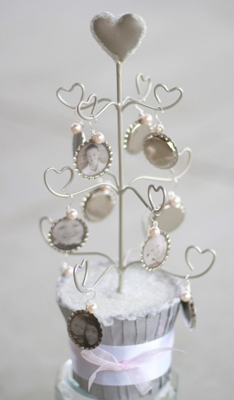 Crafty Sisters: Valentine Picture Tree