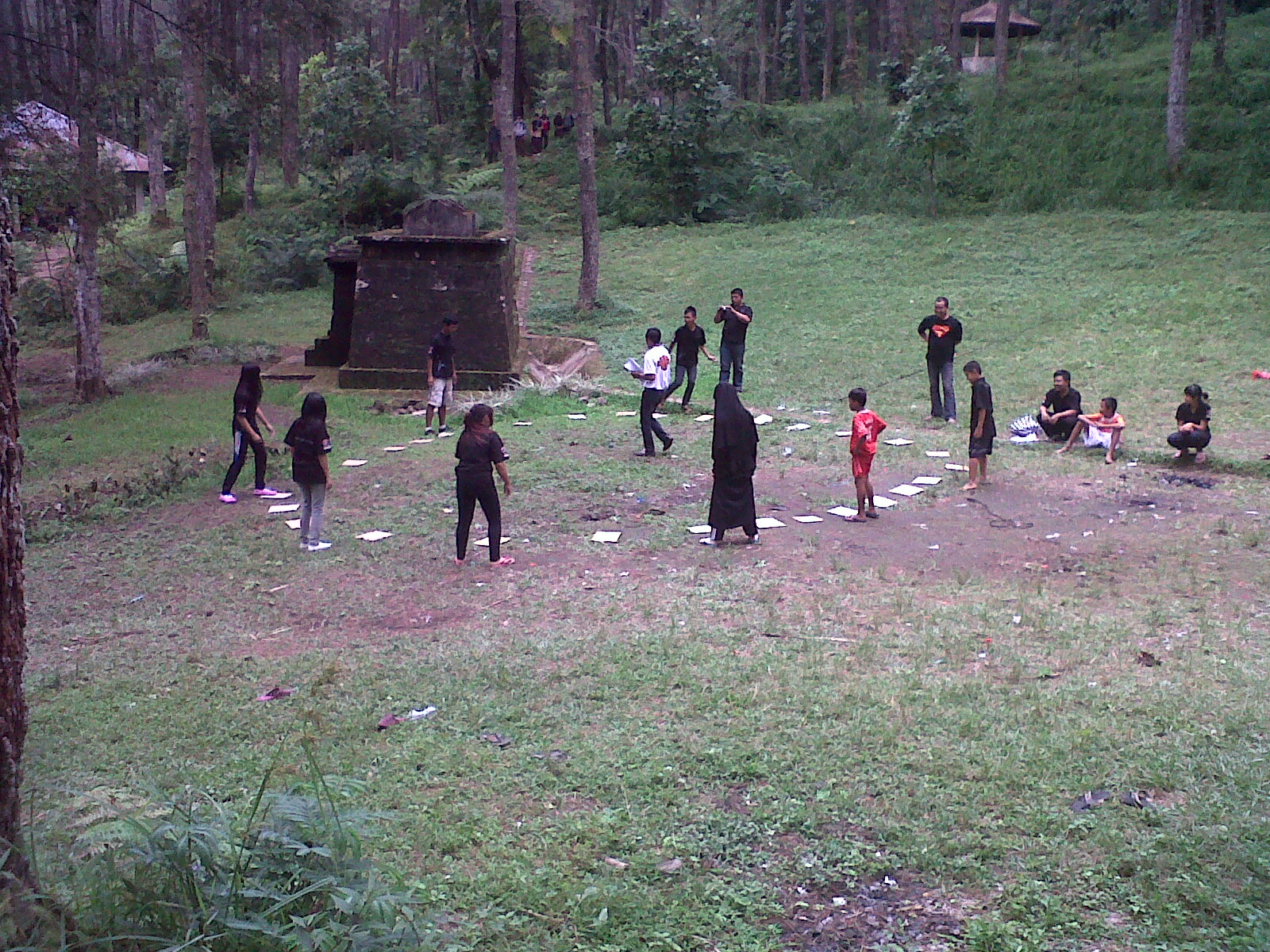 Islamia: Tempat Wisata Alam Bumi Perkemahan Sekipan Kalisoro