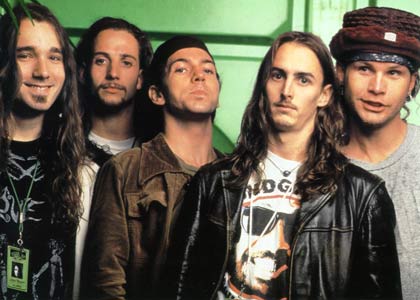 #MCSFlashback: Vitalogy Tour - Pearl Jam Live in Manila 1995 ~ MANILA
