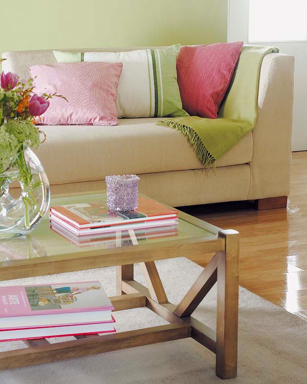 How to design a small living room