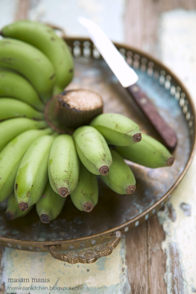 PISANG MUDA MASAK LEMAK masam manis