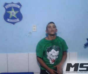 Delmiro Gouveia: Homem é preso com arma de fogo e vários celulares roubados 