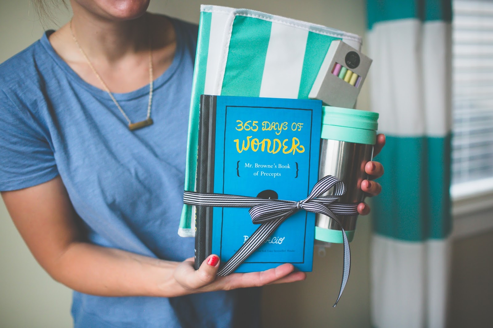 Delicious Reads Book Club Ideas for "Wonder" {by RJ Palacio}