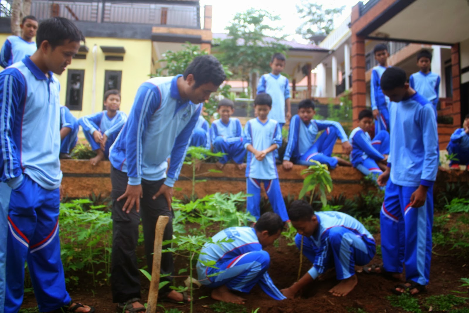 Sekolah Alam Boarding Unggulan TAMAN WISATA PENDIDIKAN
