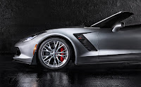 2015-Chevrolet-Corvette-9.jpg