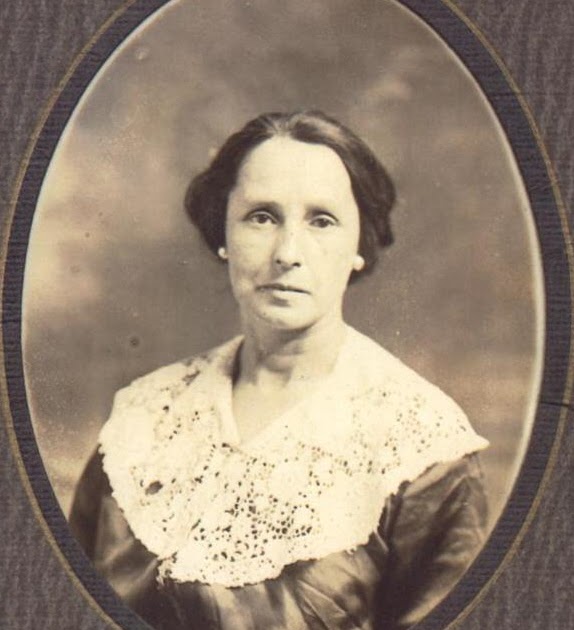 Poppy Mayberry, The Monday by Jennie K. Brown