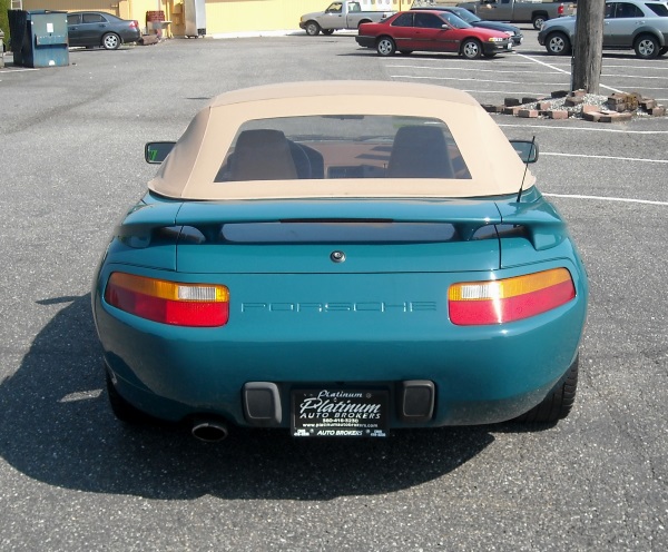 1989-Porsche-928C-5.jpg
