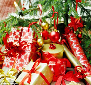 presentes de árvores de natal presentes de árvores de natal