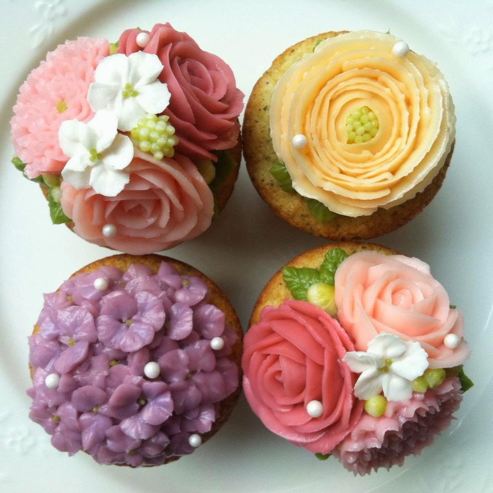 Eat Cake Be Merry Buttercream flower cupcakes and cake