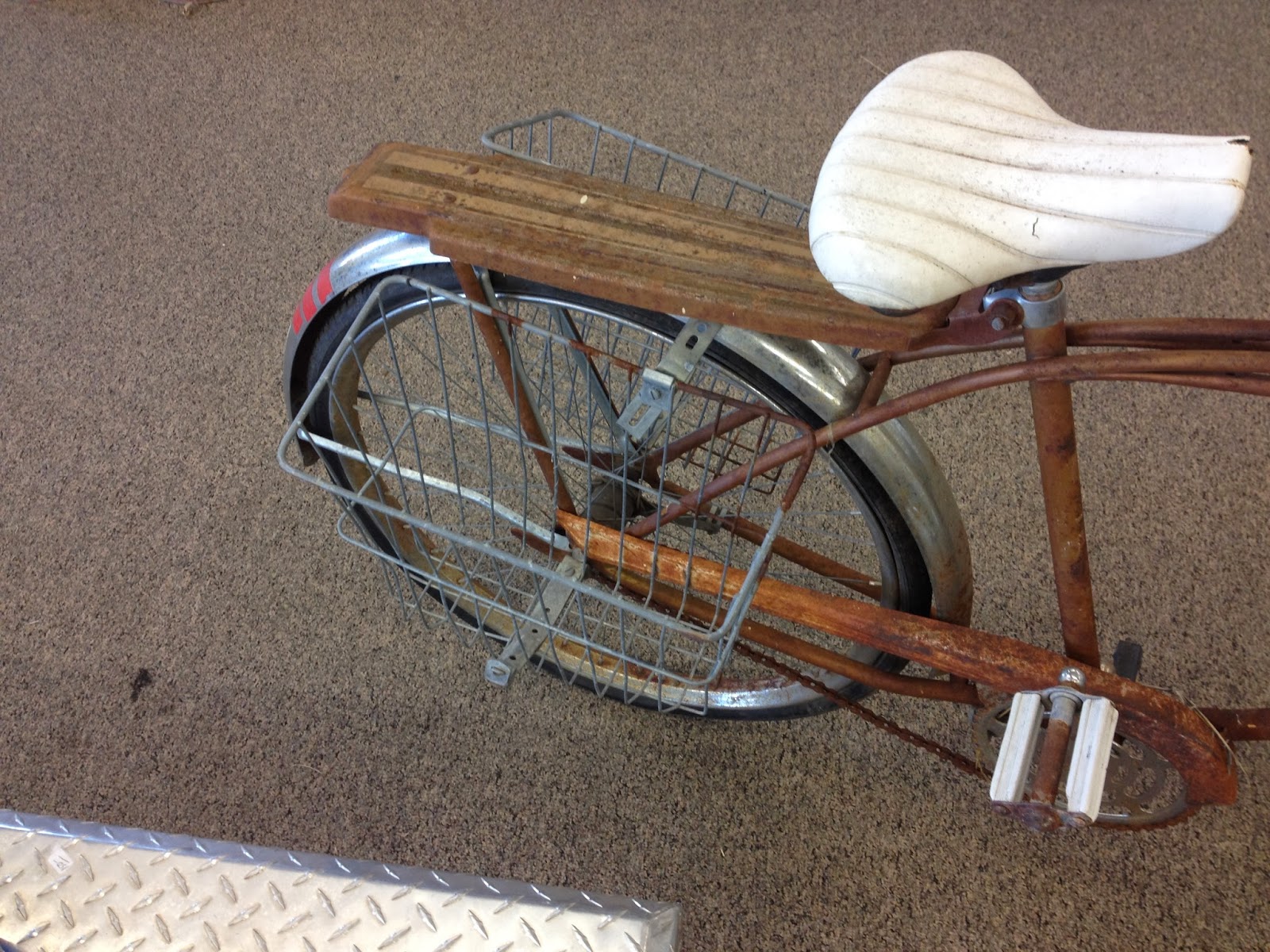 Pawn shop Hiawatha Rat Rod Bikes