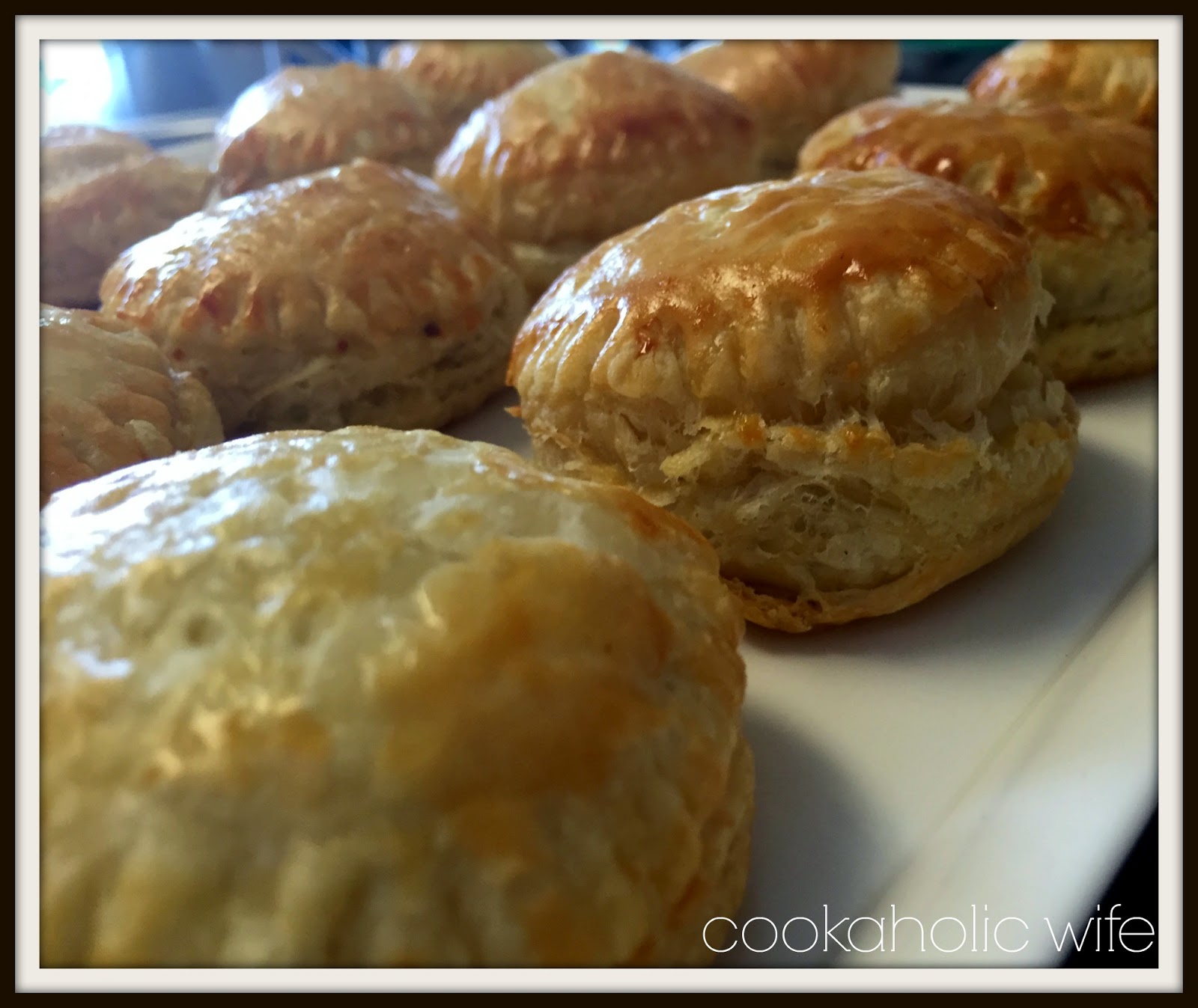 French Onion Puff Pastry Bites Cookaholic Wife