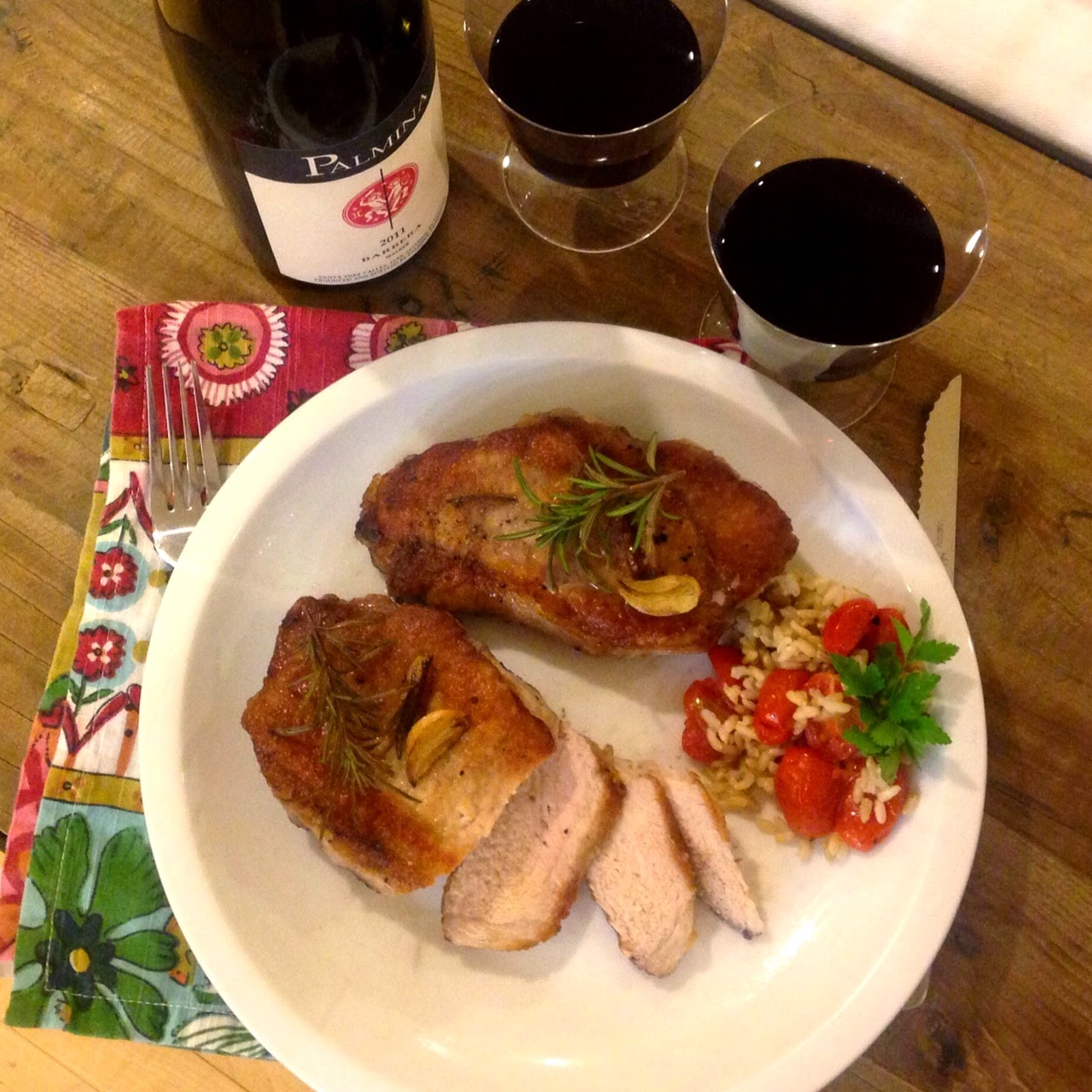 ShowFood Chef PanSeared Pork Chops with Garlic & Rosemary in Red Wine