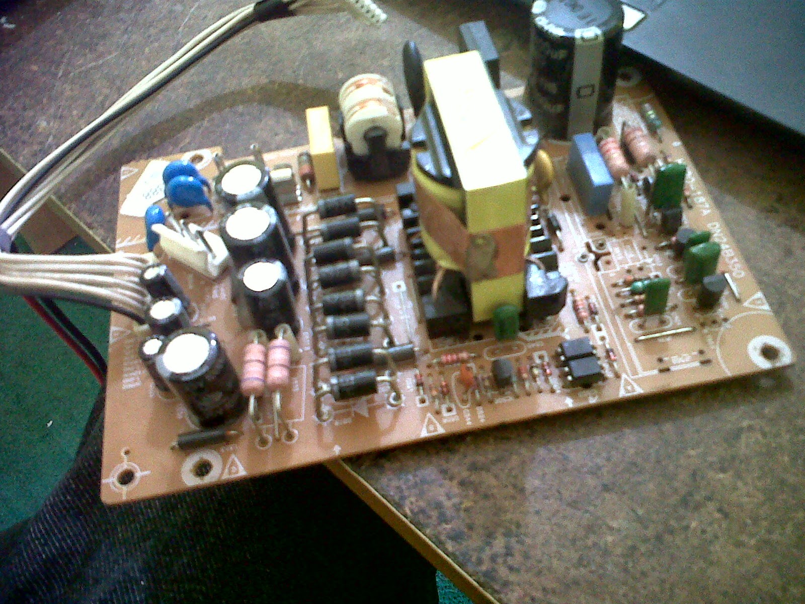 My Blog Memperbaiki Polytron BigBand BB3201