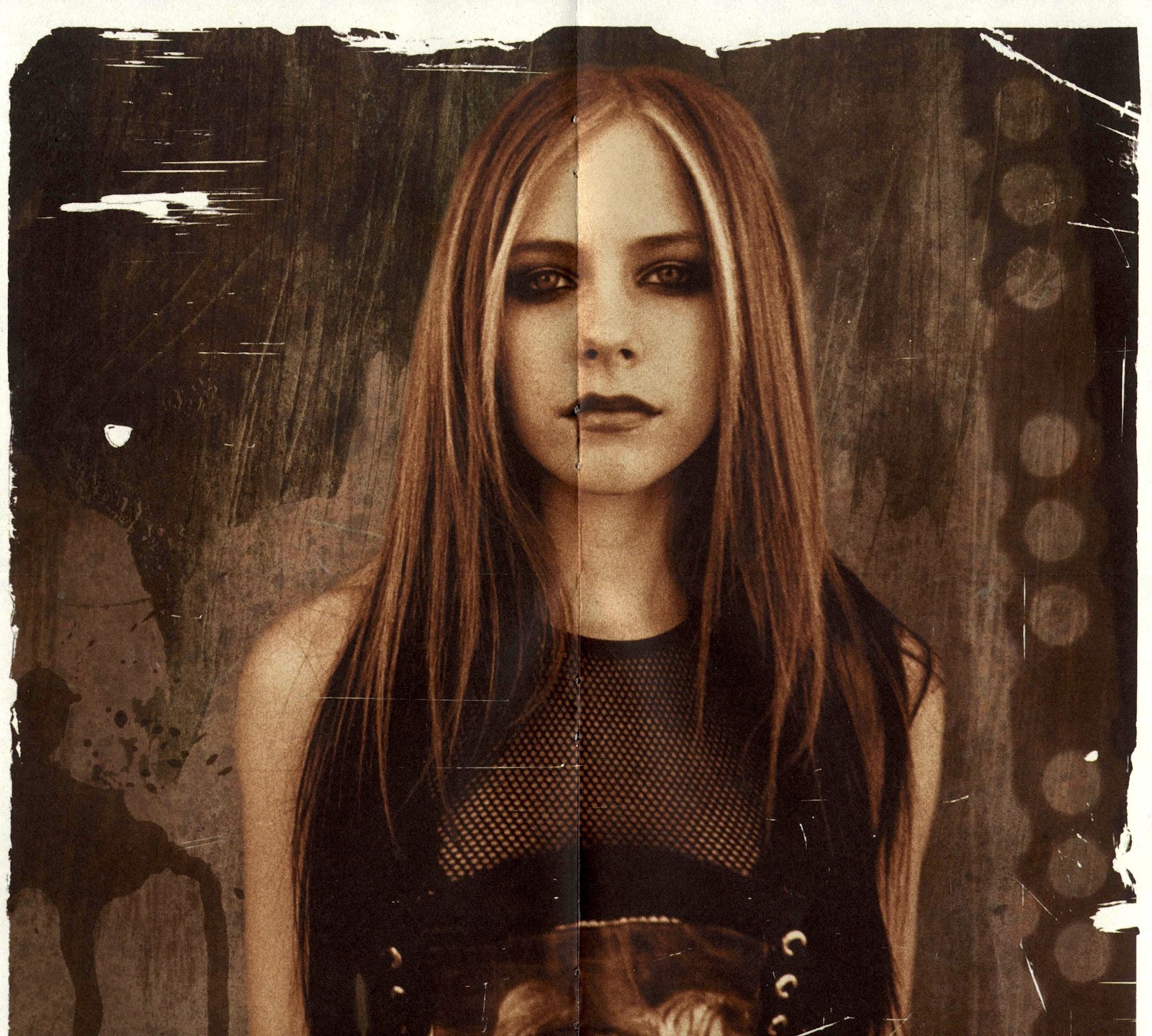 Encartes Pop: Encarte: Avril Lavigne - Under My Skin
